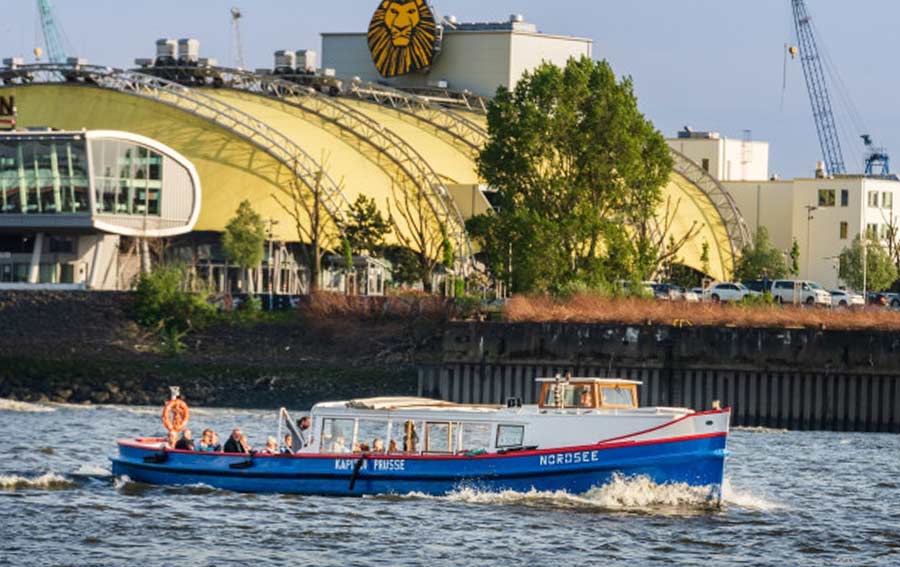 hafenrundfahrt-hamburg-speicherstadt35.jpg